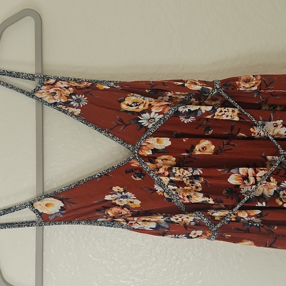 Xhilaration Brown and Black Patterned Dress - Picture 6 of 8